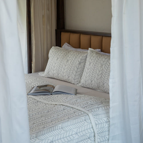 Black and White Feather Embroidered Quilt-Quilt sets-House of Ekam