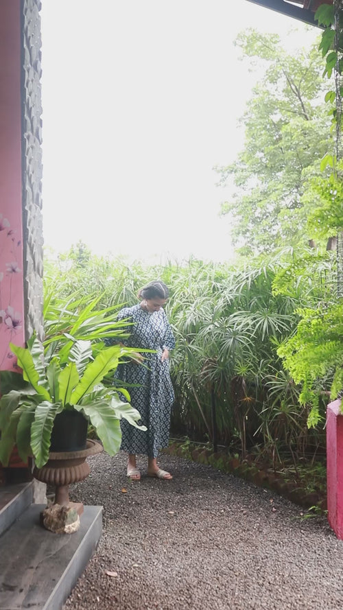 Surmaya Indigo Diamond Kaftan