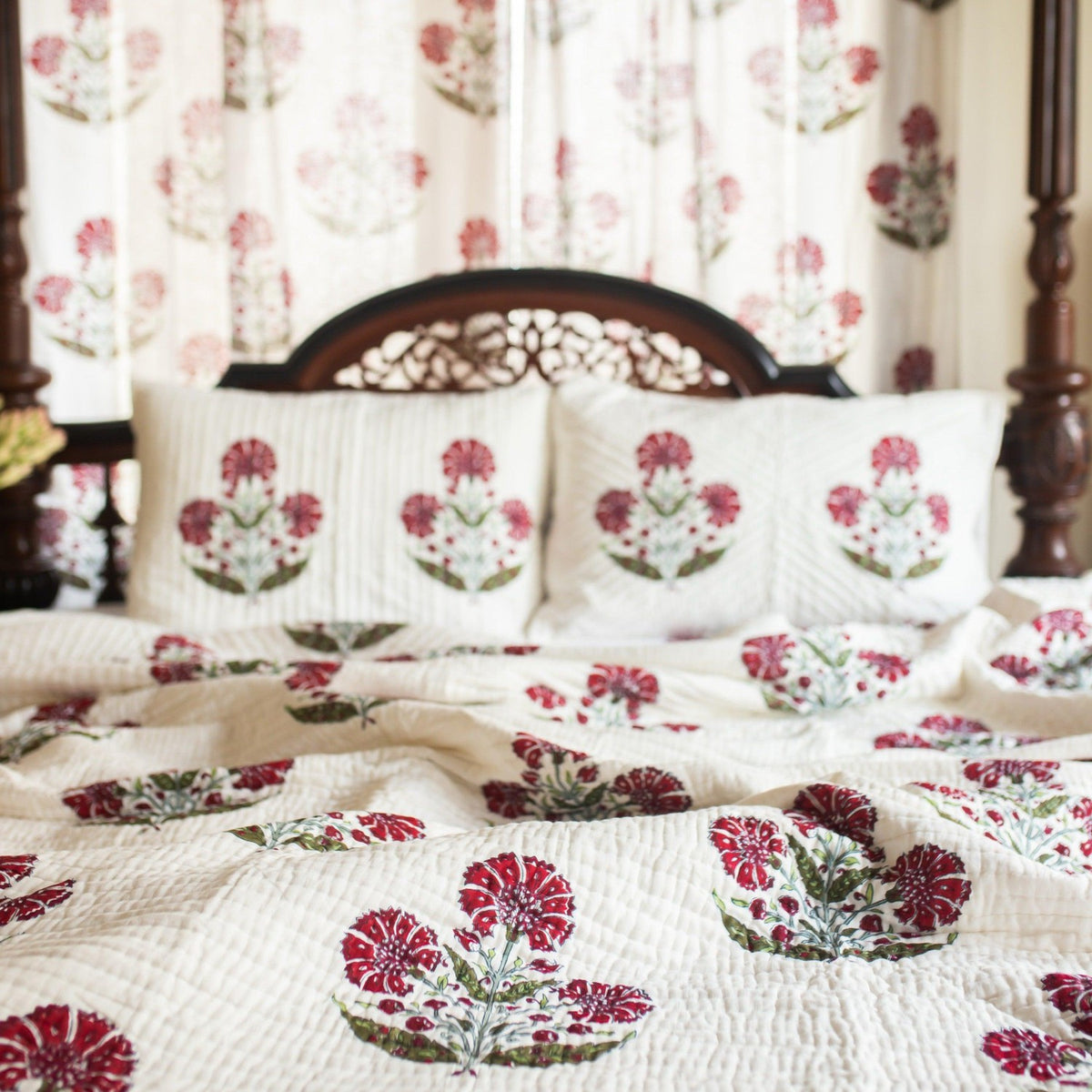 Aafreen Red Poppy Blockprint Handstitch Pique Double Bed Quilt Set-Quilt sets-House of Ekam