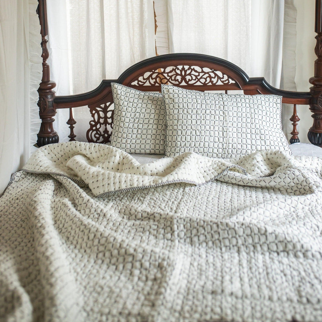 Black and White Handmade Kantha Quilt-Quilt sets-House of Ekam
