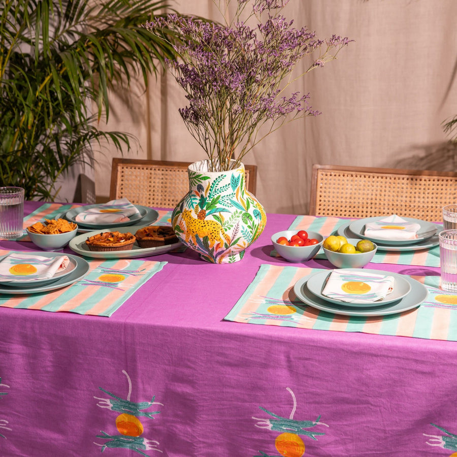 Table Runner & 12 Utensil cheapest Covers | Al Khayma Decor