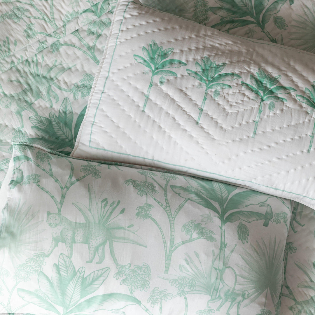 Green and White Tropicasa Quilt with Pillow Cover-Quilt sets-House of Ekam