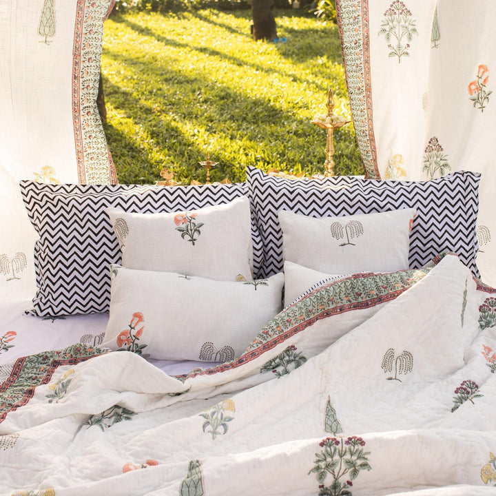 Mughal Garden Delhi Double Bed Quilt Set-Quilt sets-House of Ekam
