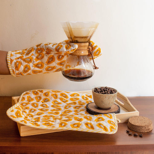 Papaya Oven Mitts and Pot Holder Set-pot holders-House of Ekam