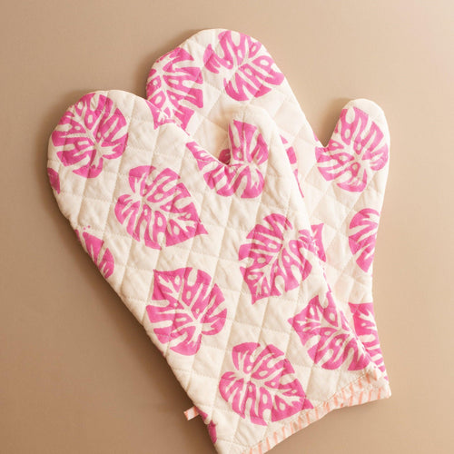 Pink Monstera Oven Mitts and Pot Holder Set-pot holders-House of Ekam