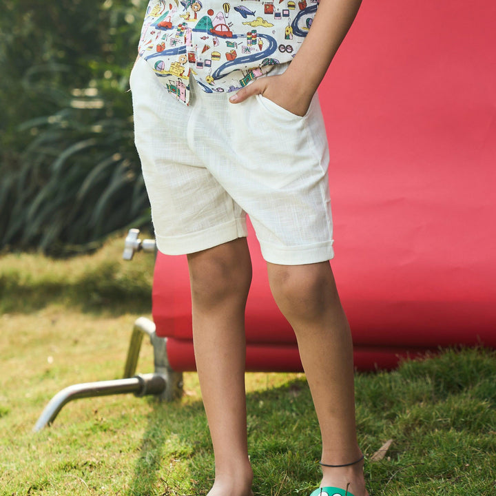 Solid White Cotton Slub Boys Shorts-Kidswear-House of Ekam