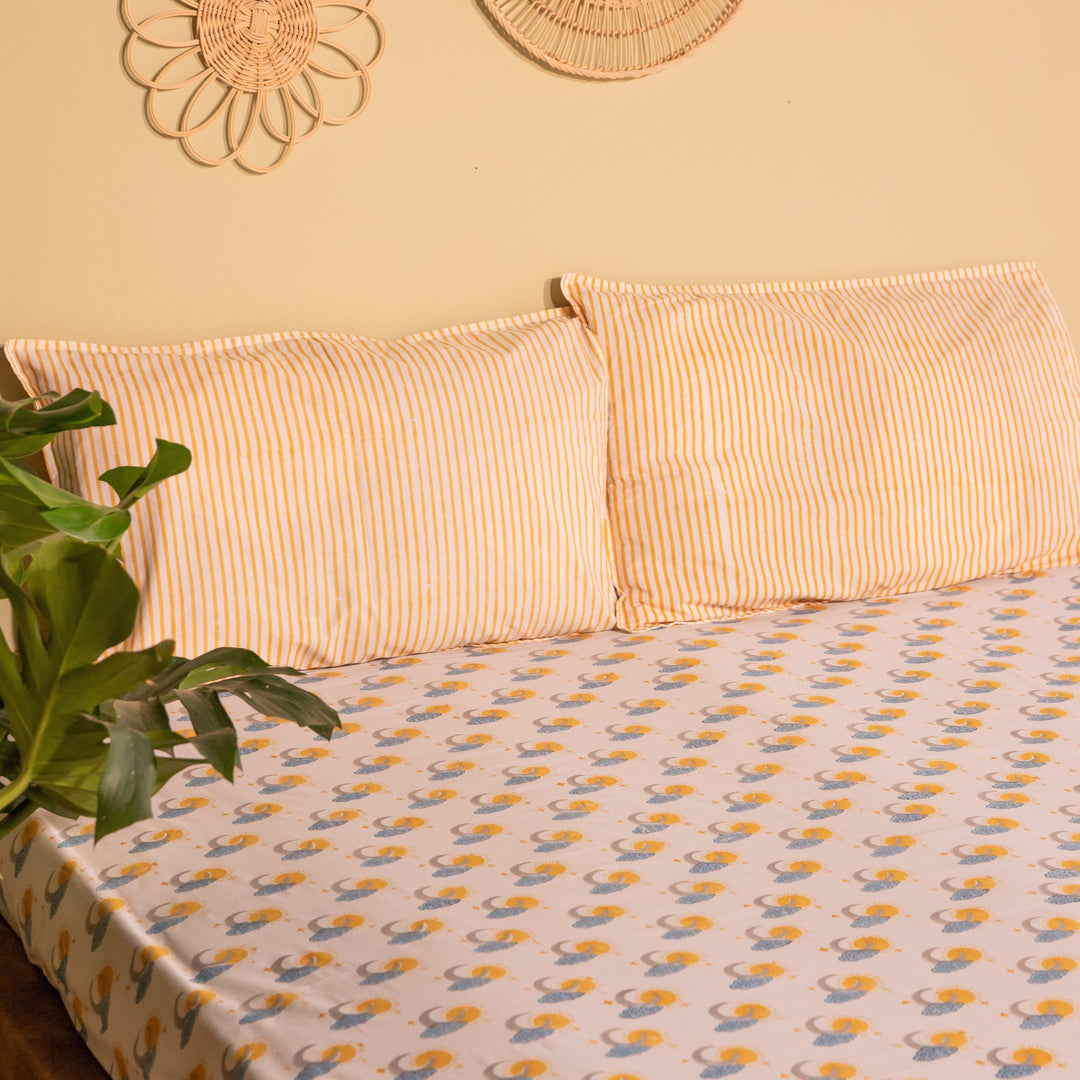 Sun &amp; Moon Double Bedsheet With Pillow Cover-Bedsheets-House of Ekam