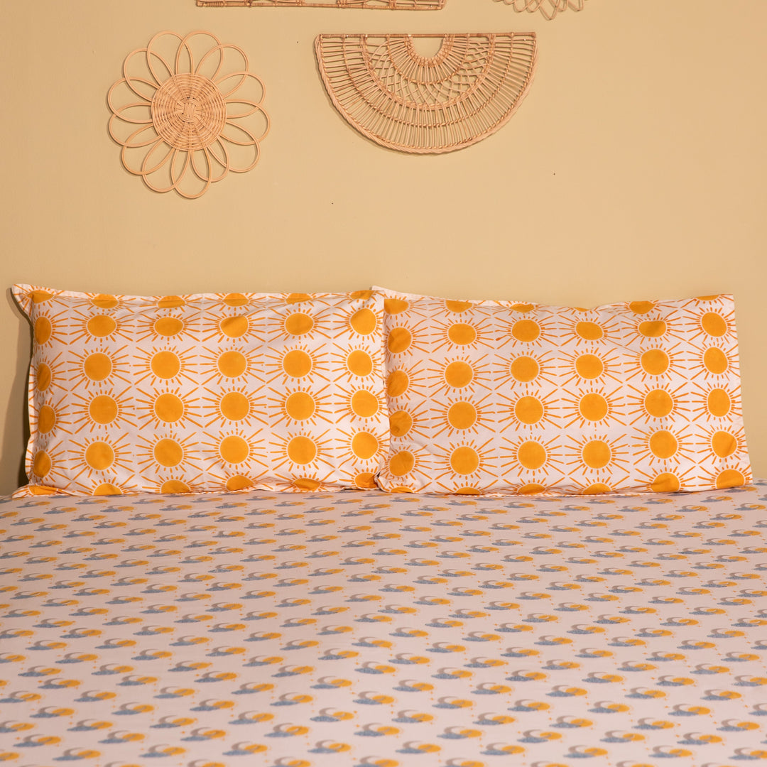 Sun &amp; Moon Double Bedsheet With Pillow Cover-Bedsheets-House of Ekam