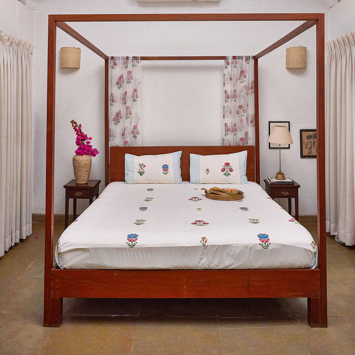 Tarini Four Buti Blockprint Double Bedsheet With Pillow Cover-Bedsheets-House of Ekam