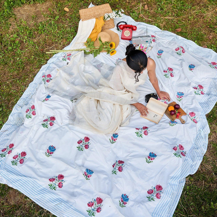 Tarini Two Buti Blockprint Double Bedsheet With Pillow Cover-Bedsheets-House of Ekam