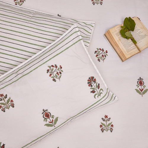 Vrinda Blockprint Double Bedsheet With Pillow Cover-Bedsheets-House of Ekam