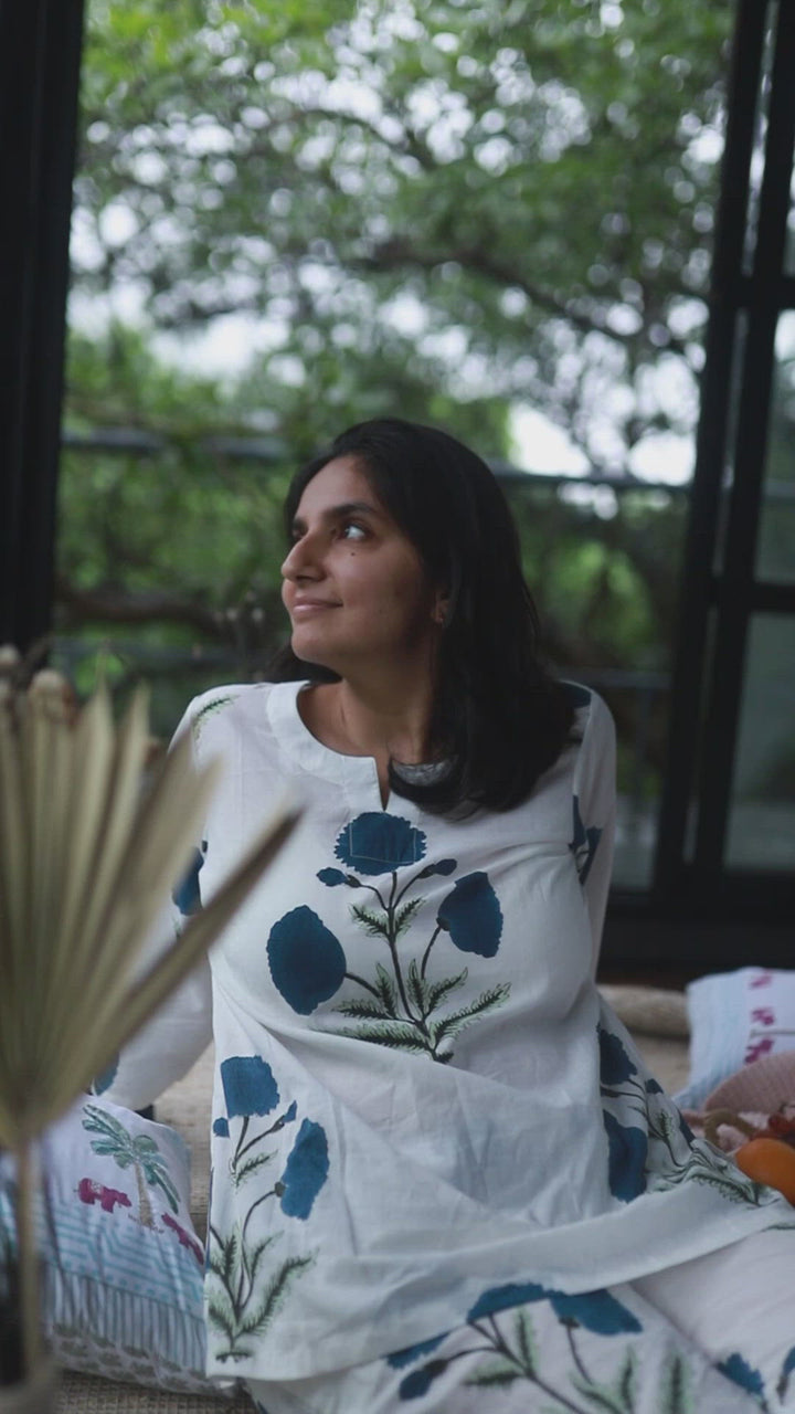 White And Blue Poppy Blockprinted Loungewear Pyjama Set